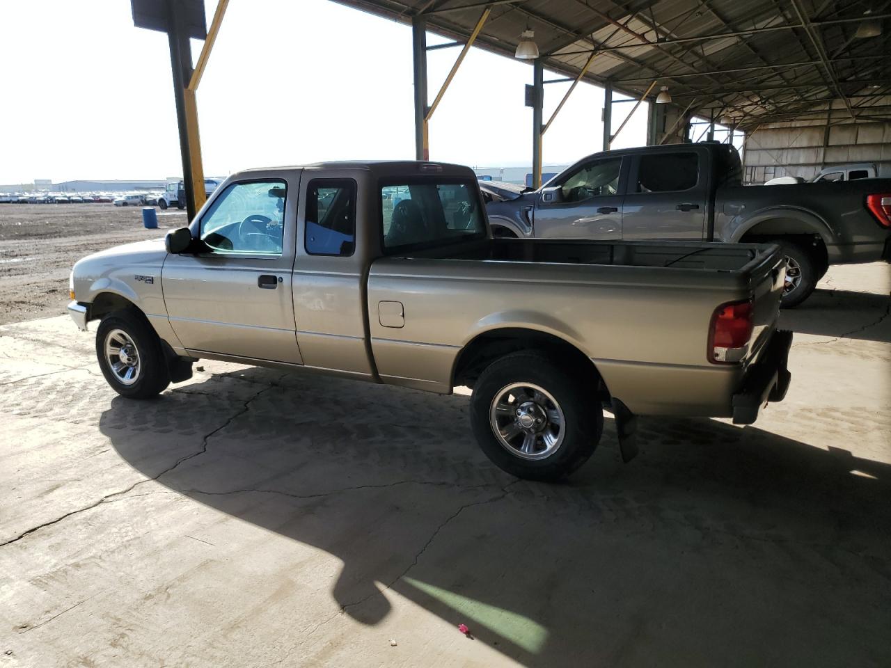 2000 Ford Ranger - Image 2