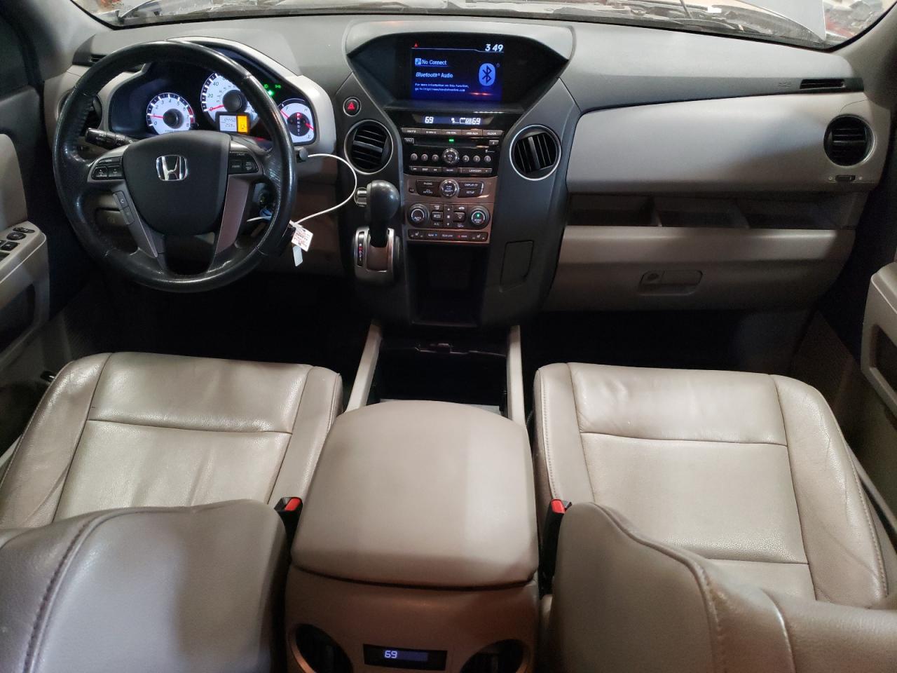 2014 Honda Pilot - Image 8