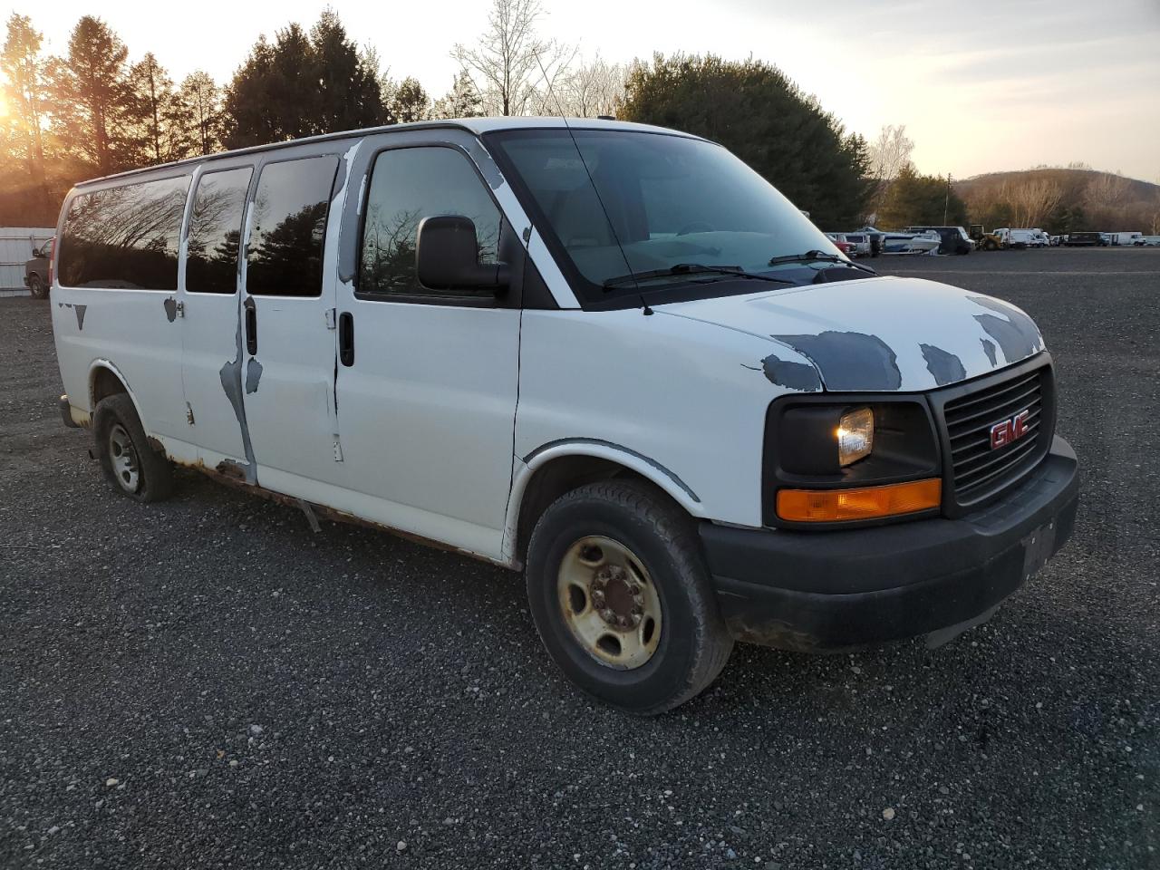 2010 Chevrolet Express G3500 Ls للبيع في Marlboro، NY - Normal Wear