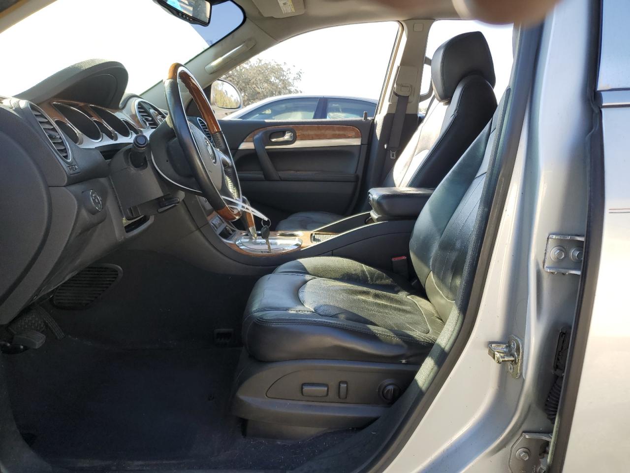 2010 Buick Enclave - Image 7