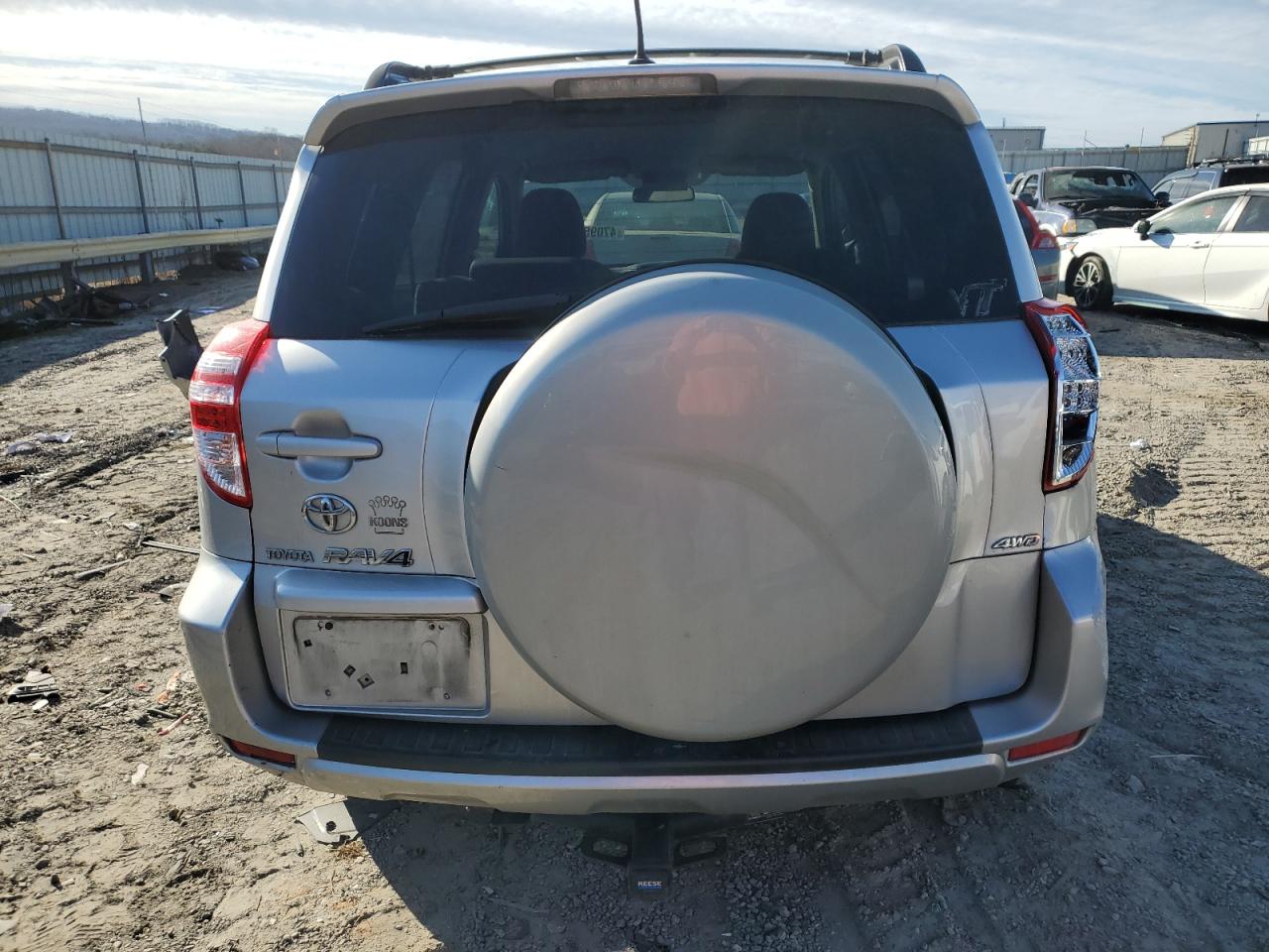 2010 Toyota RAV 4 - Image 6