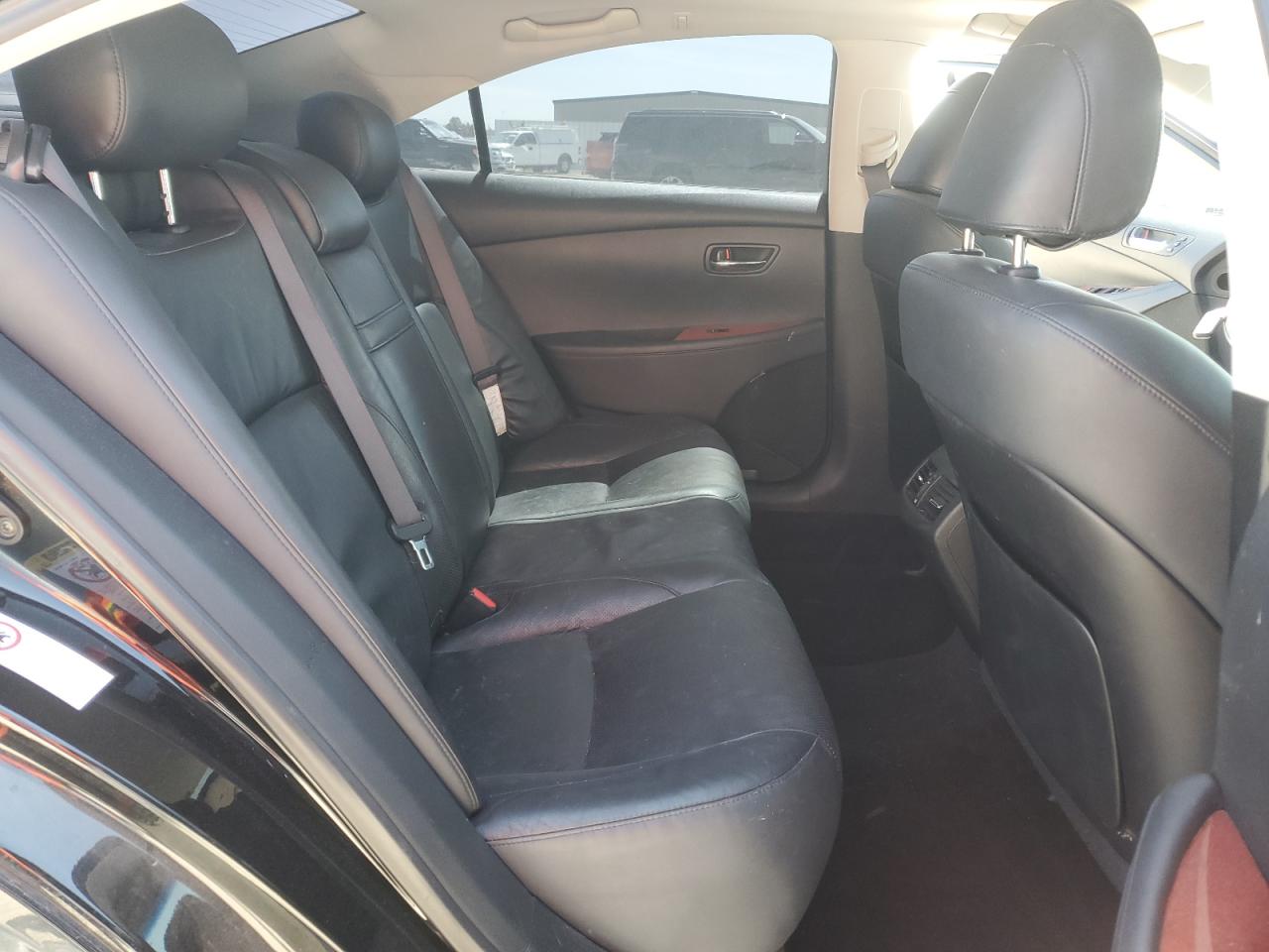 2007 Lexus ES - Image 10