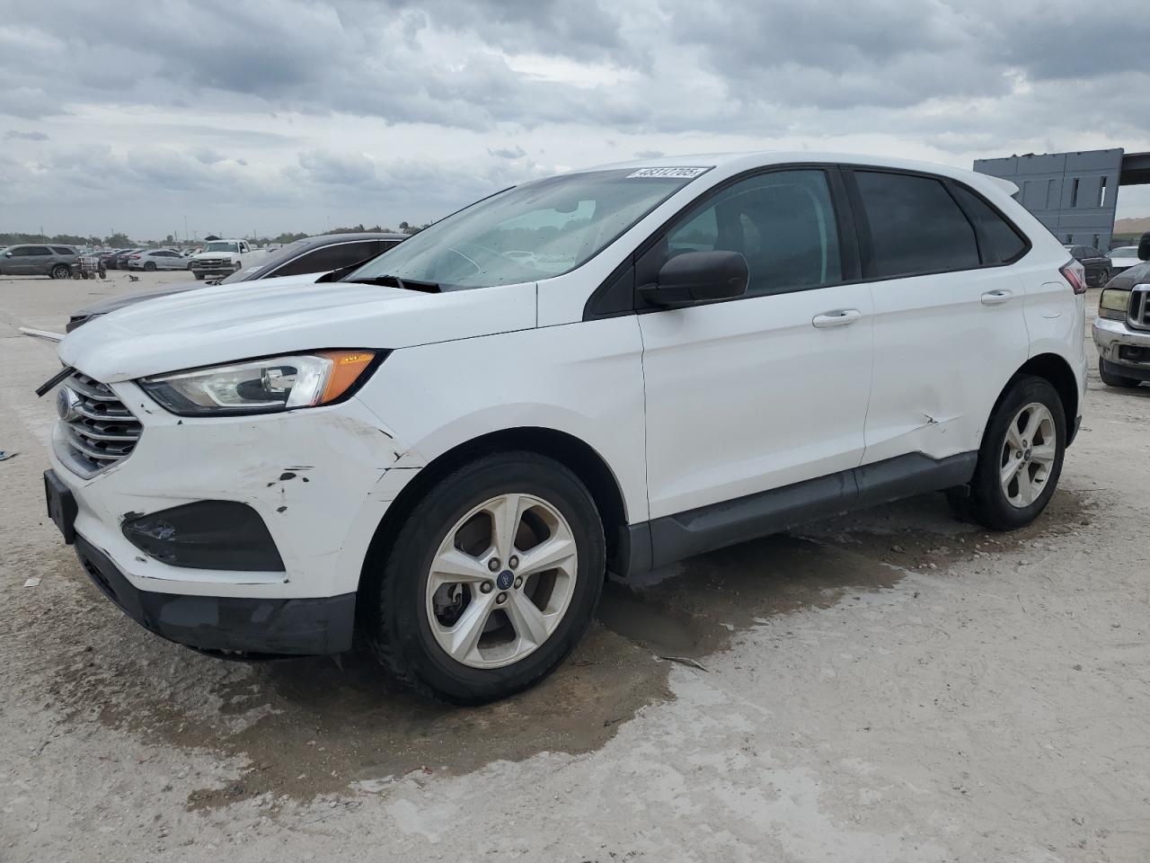 2019 Ford Edge - Image 1