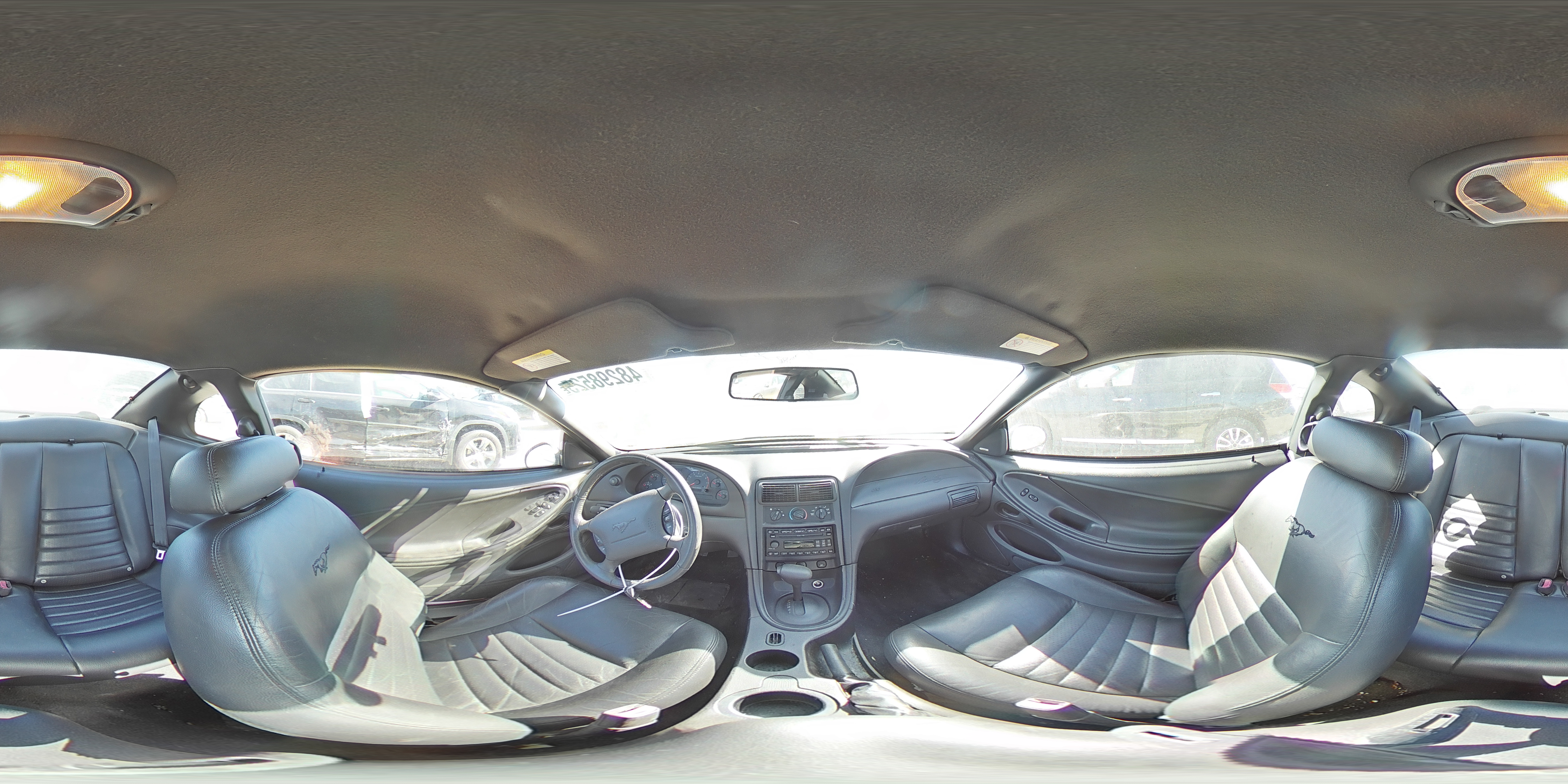 2004 Ford Mustang - Image 12