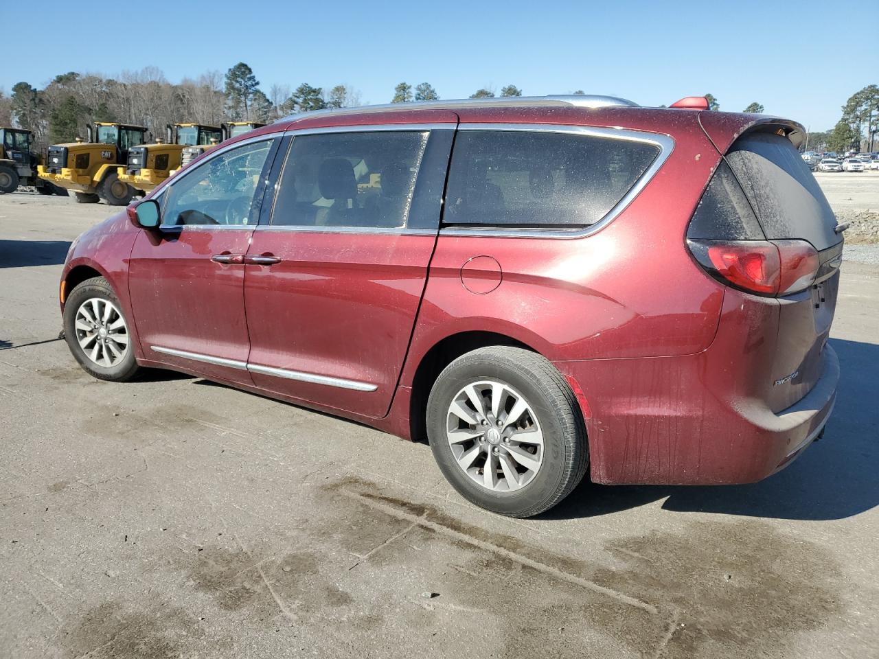2020 Chrysler Pacifica - Image 2