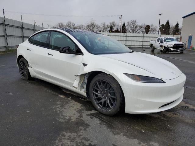  TESLA MODEL 3 2024 Biały