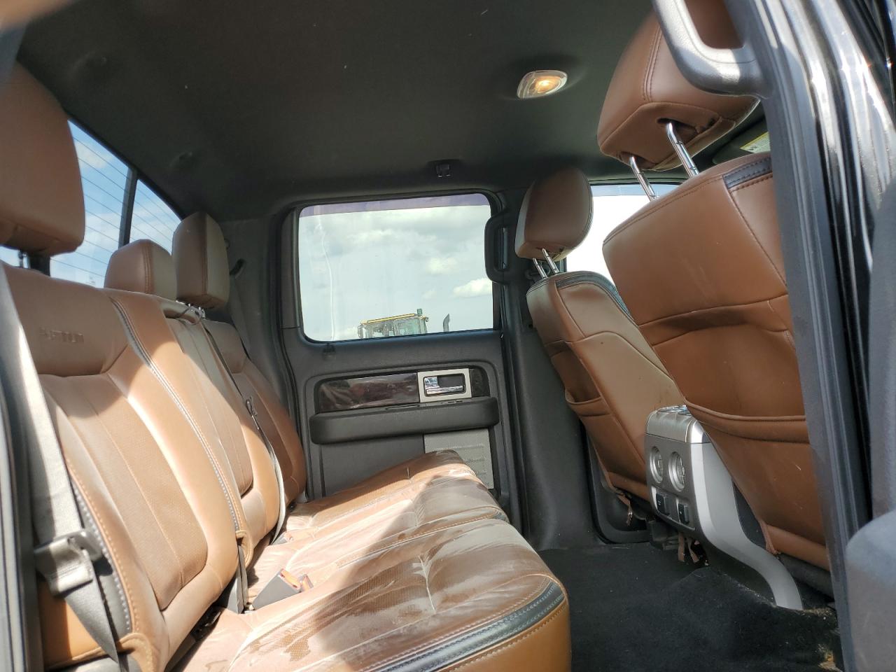 2013 Ford F-150 - Image 10