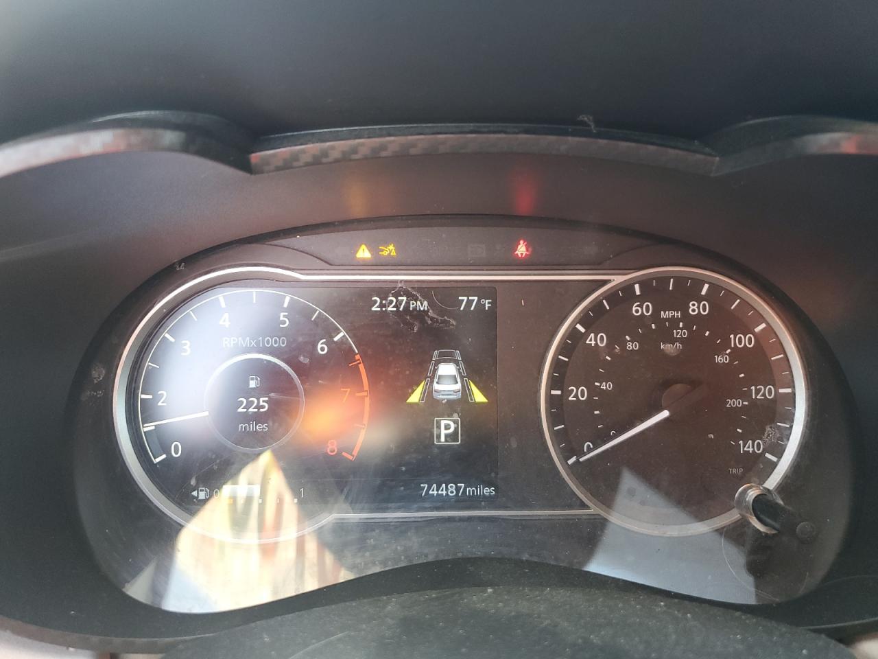 2021 Nissan Versa - Image 9