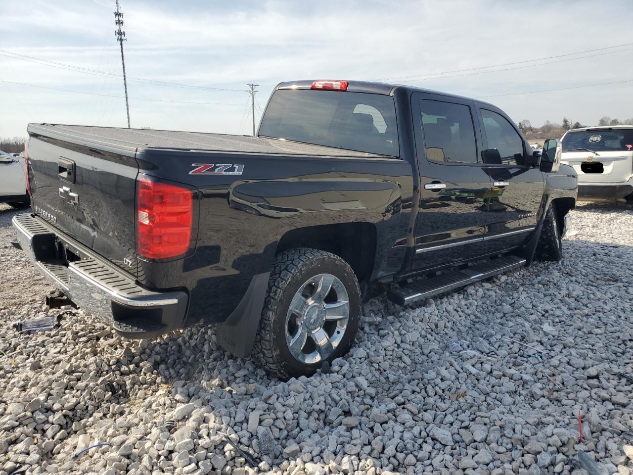 2014 Chevrolet Silverado - Image 3