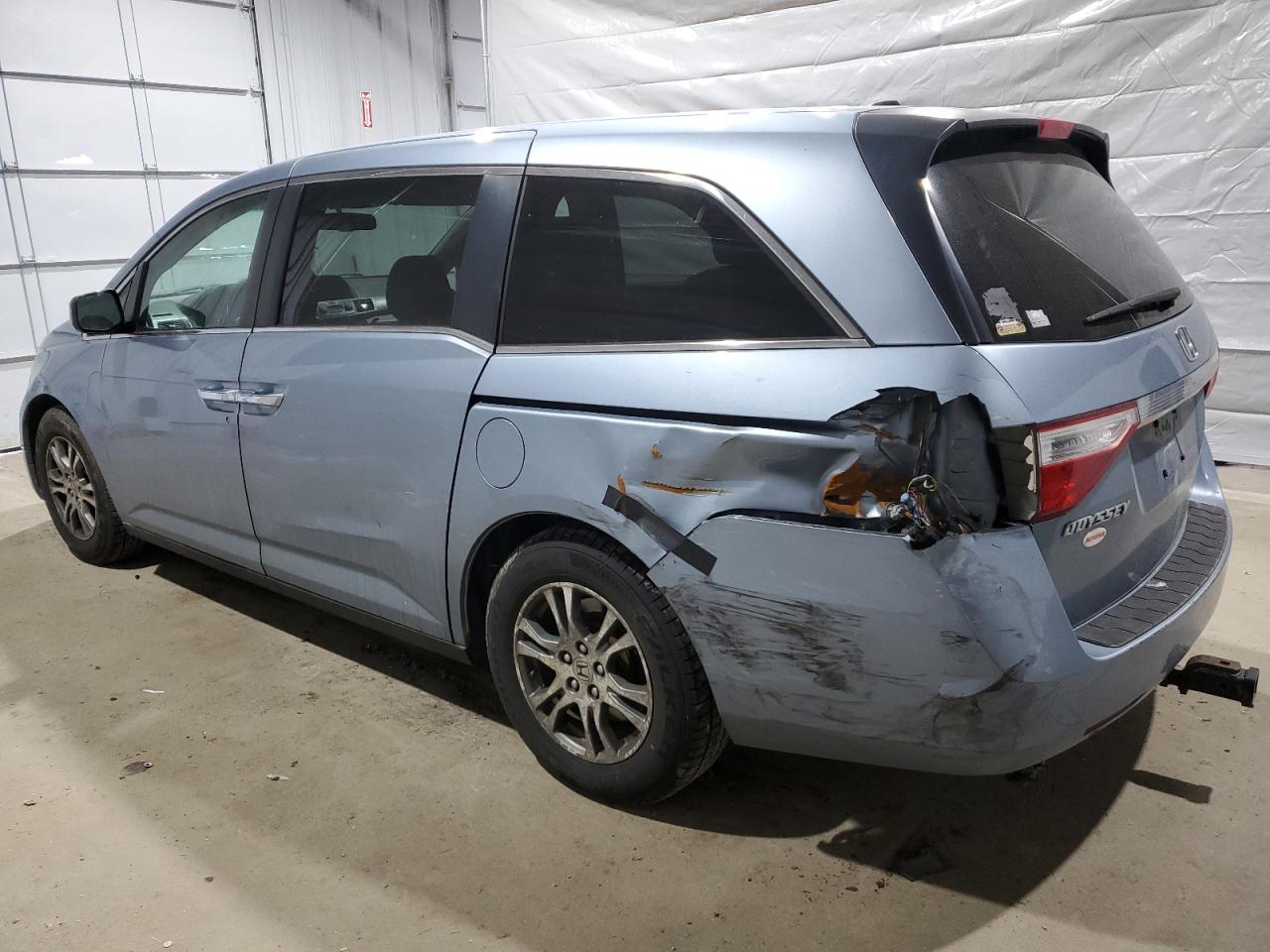 2013 Honda Odyssey - Image 2