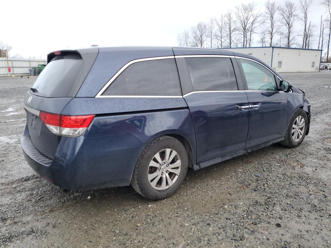 2014 Honda Odyssey - Image 3