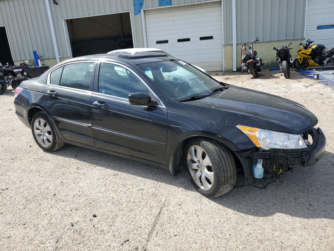 2010 Honda Accord - Image 4
