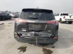 2018 Toyota Rav4 Le   للبيع في New Orleans، LA - Rear End