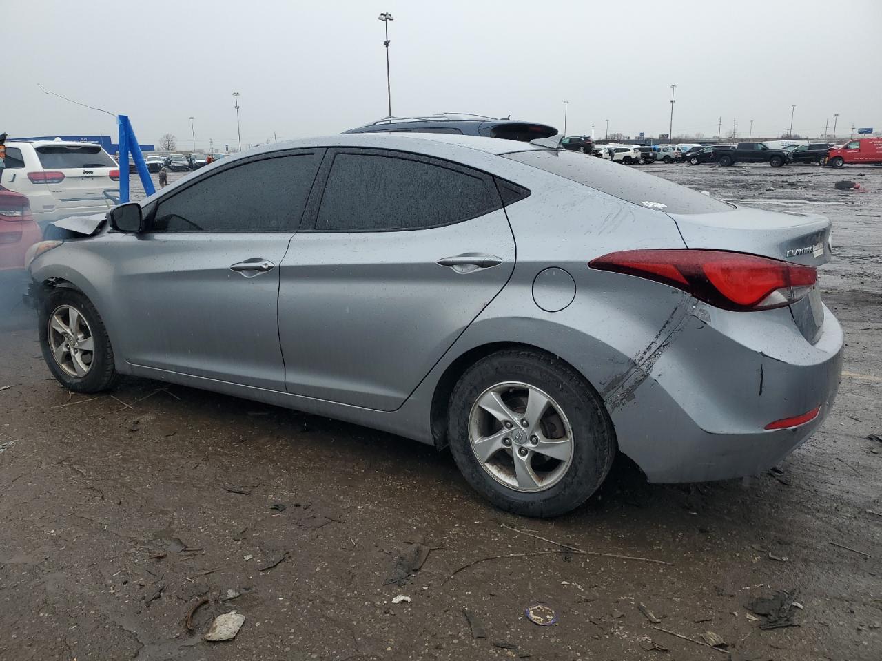 2015 Hyundai Elantra - Image 2