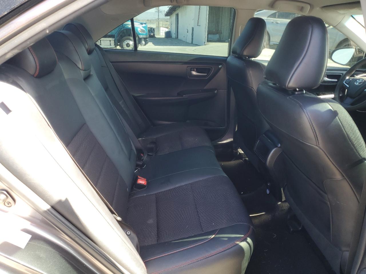 2017 Toyota Camry - Image 11