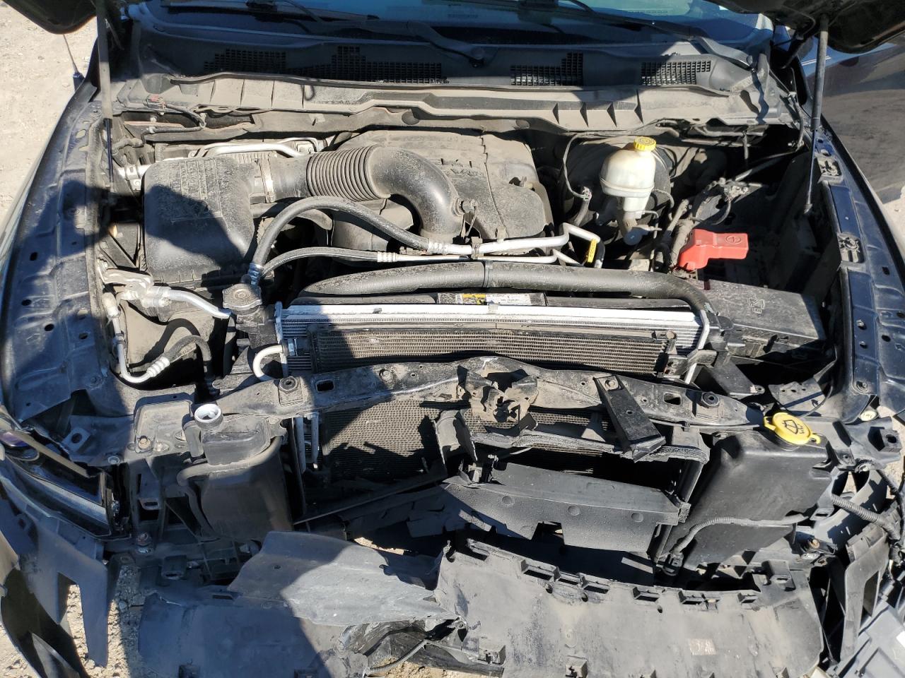 2015 RAM 1500 - Image 11
