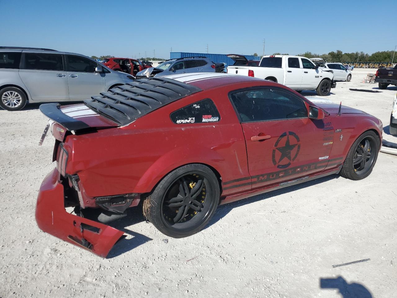2007 Ford Mustang - Image 3
