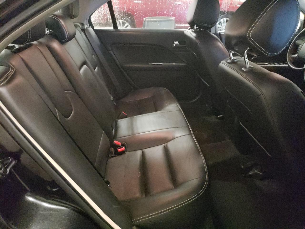 2012 Ford Fusion - Image 10