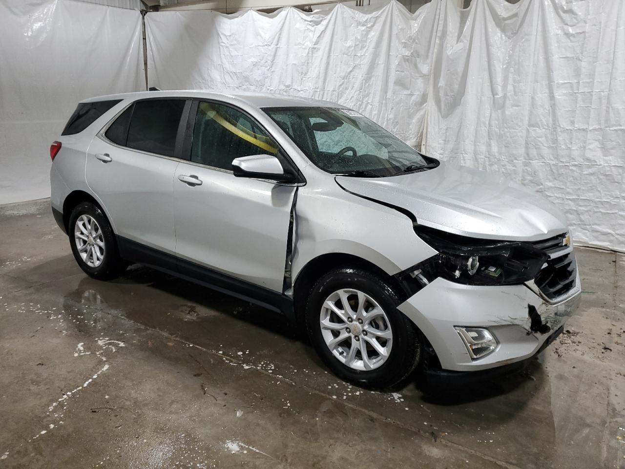 2021 Chevrolet Equinox - Image 4
