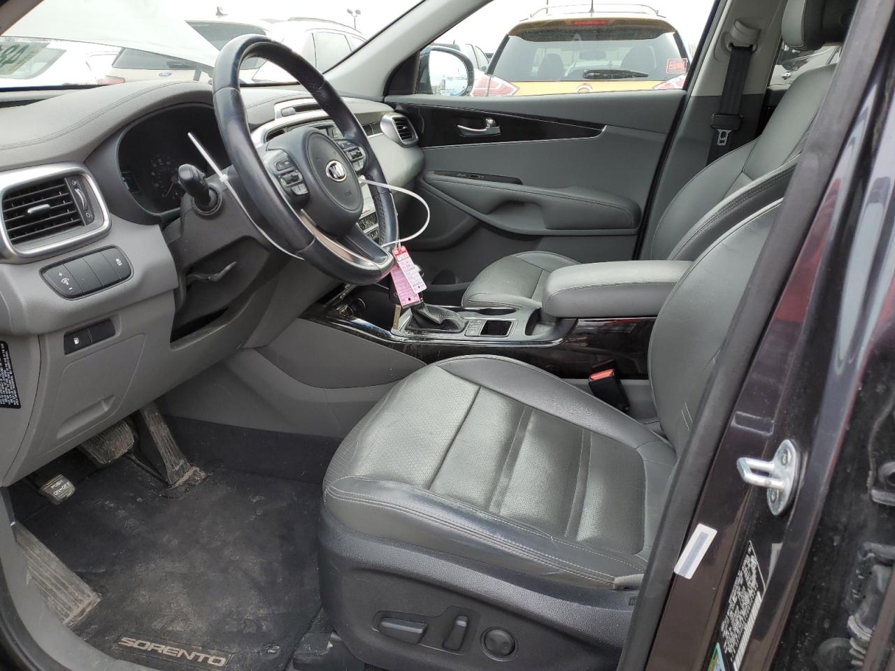 2016 Kia Sorento - Image 7