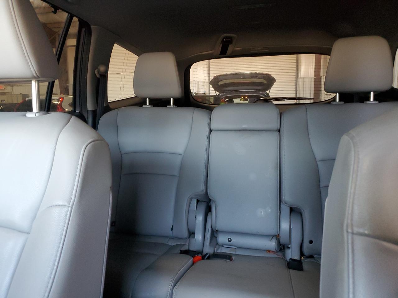 2016 Honda Pilot - Image 10