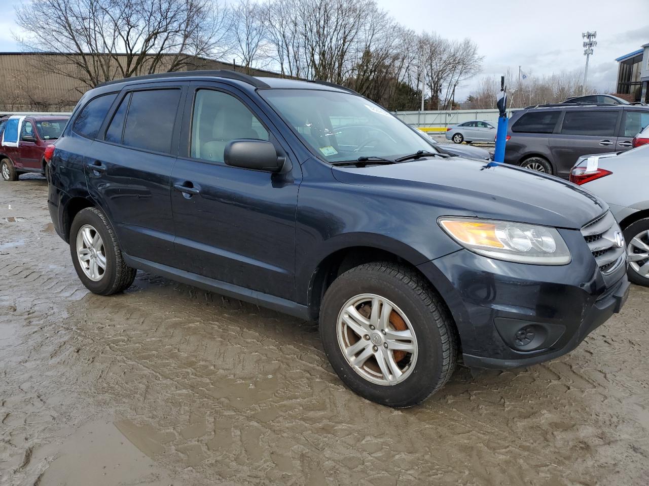 2012 Hyundai Santa Fe - Image 4