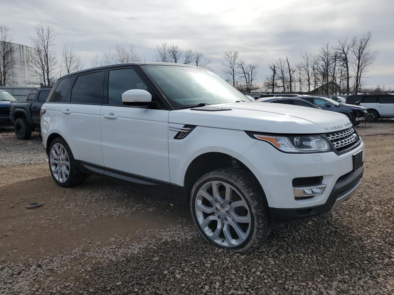 2015 Land Rover Range Rover - Image 4