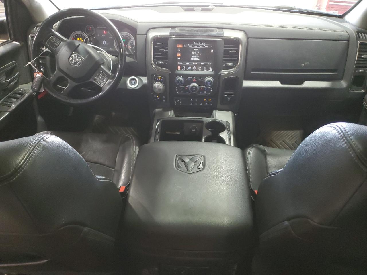 2015 RAM 1500 - Image 8