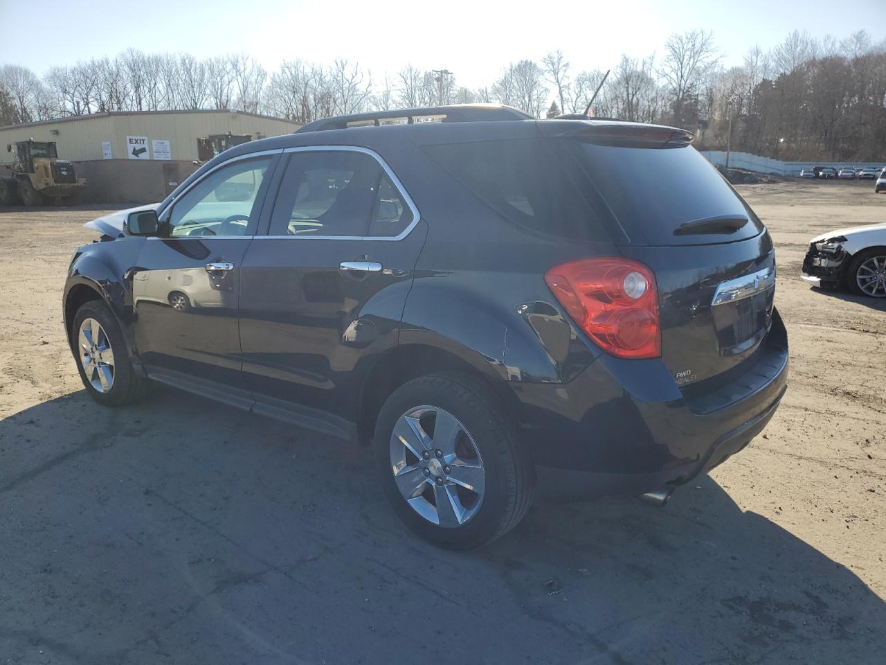 2015 Chevrolet Equinox - Image 2