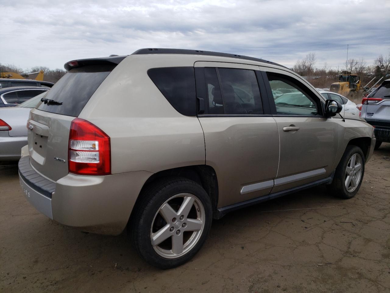 2010 Jeep Compass - Image 3