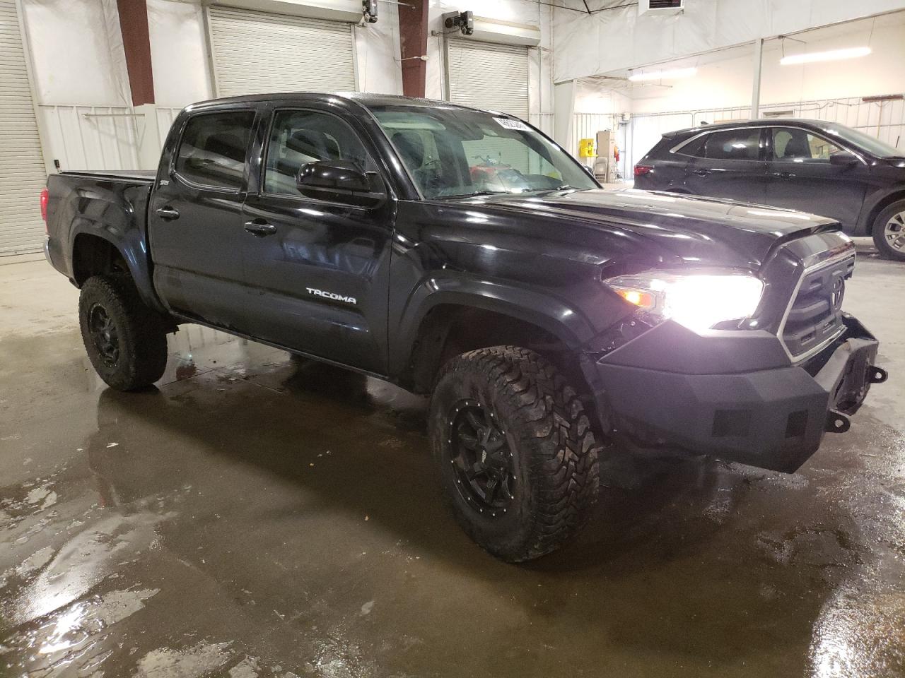 2016 Toyota Tacoma - Image 4