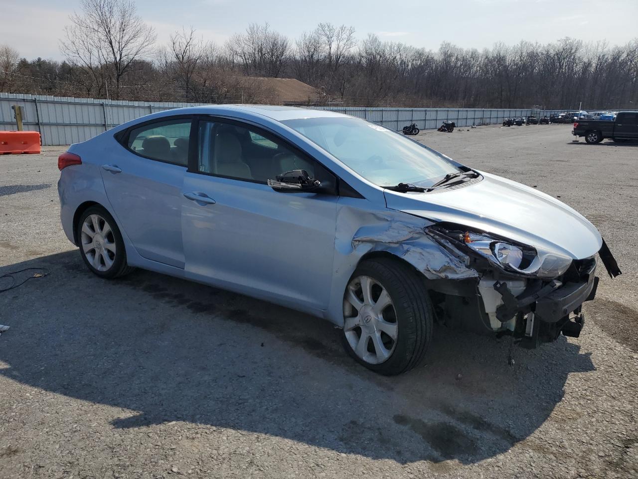 2011 Hyundai Elantra - Image 4