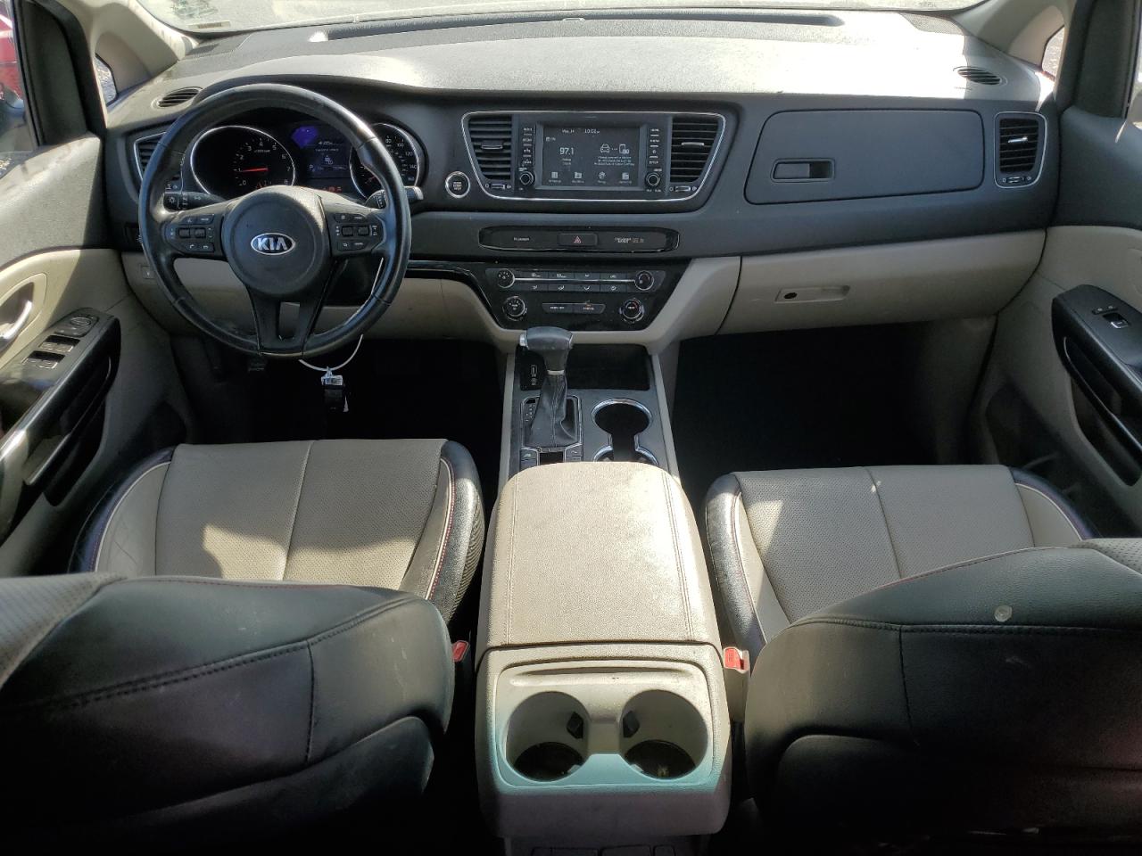 2021 Kia Sedona - Image 8