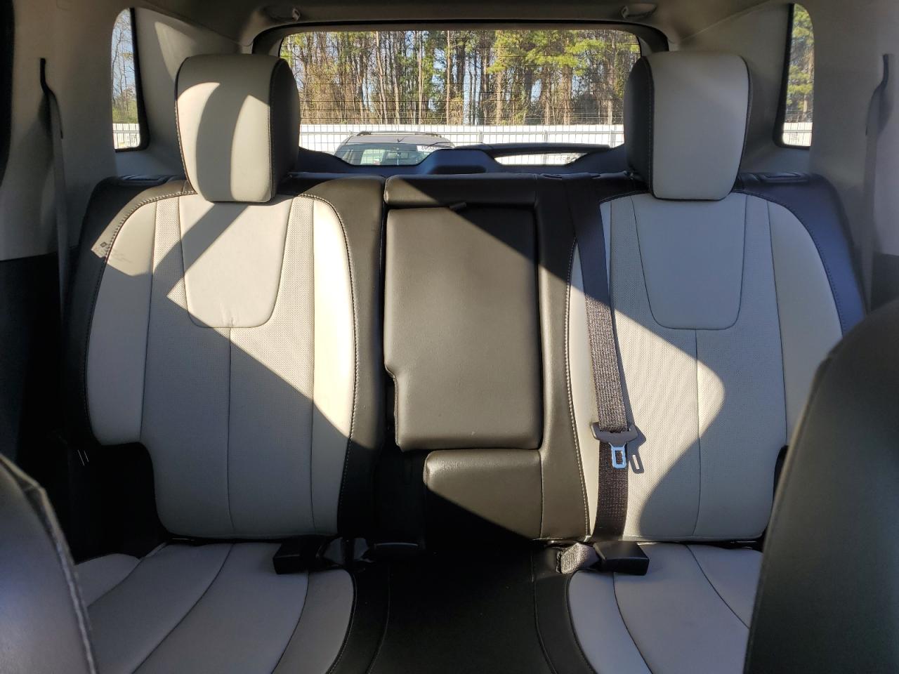 2017 GMC Terrain - Image 10