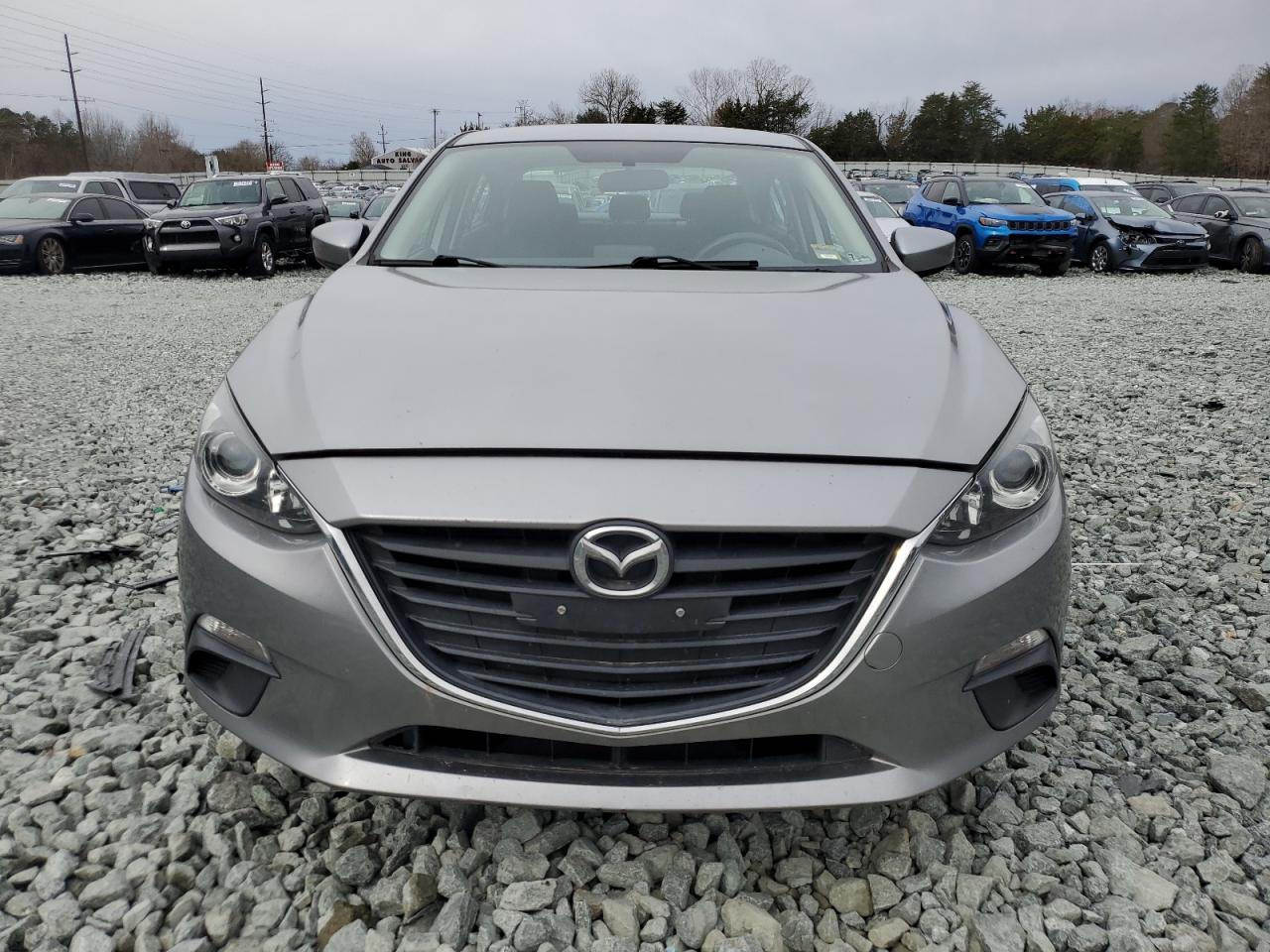 2015 Mazda 3 - Image 5