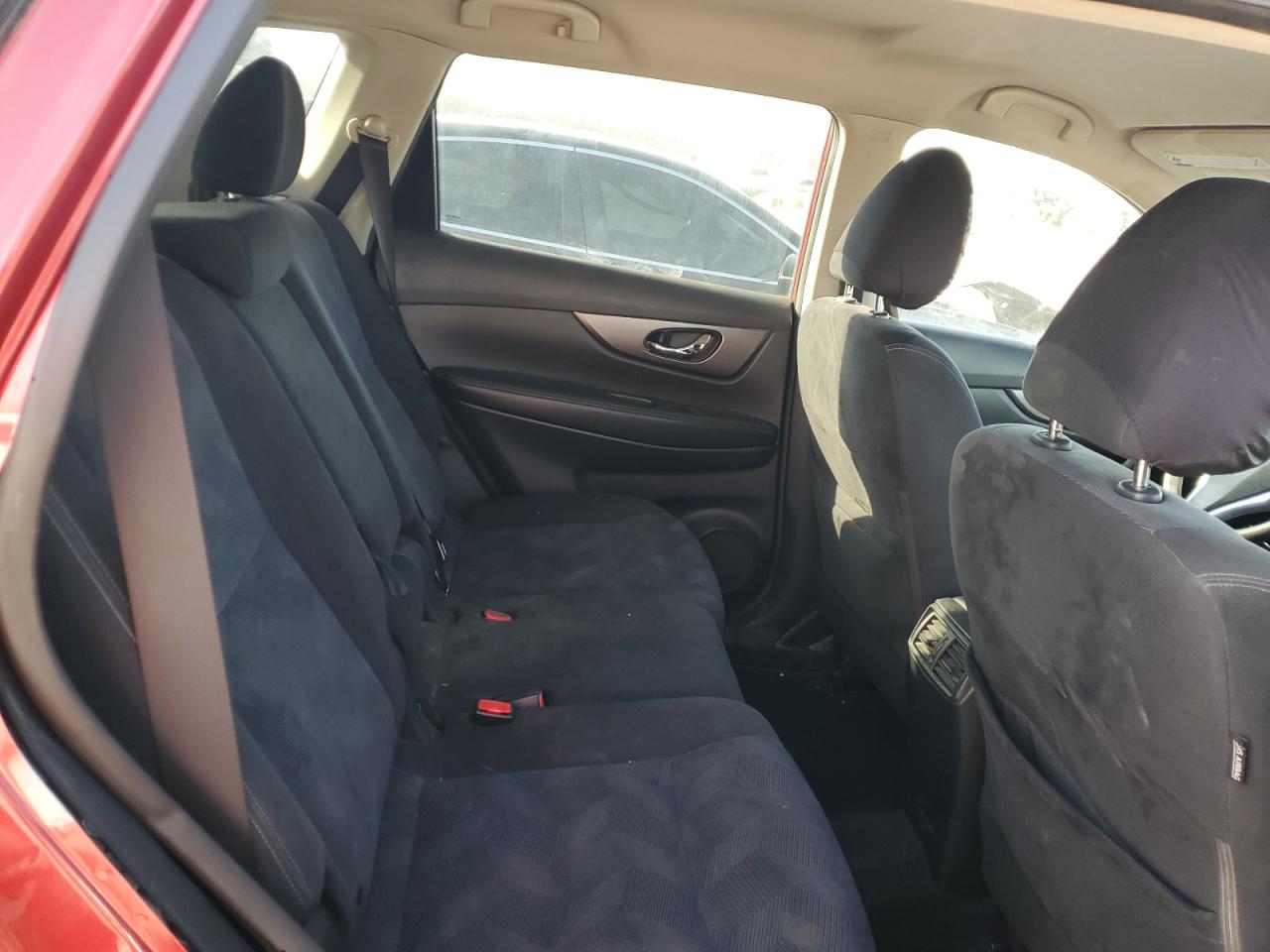2015 Nissan Rogue - Image 11