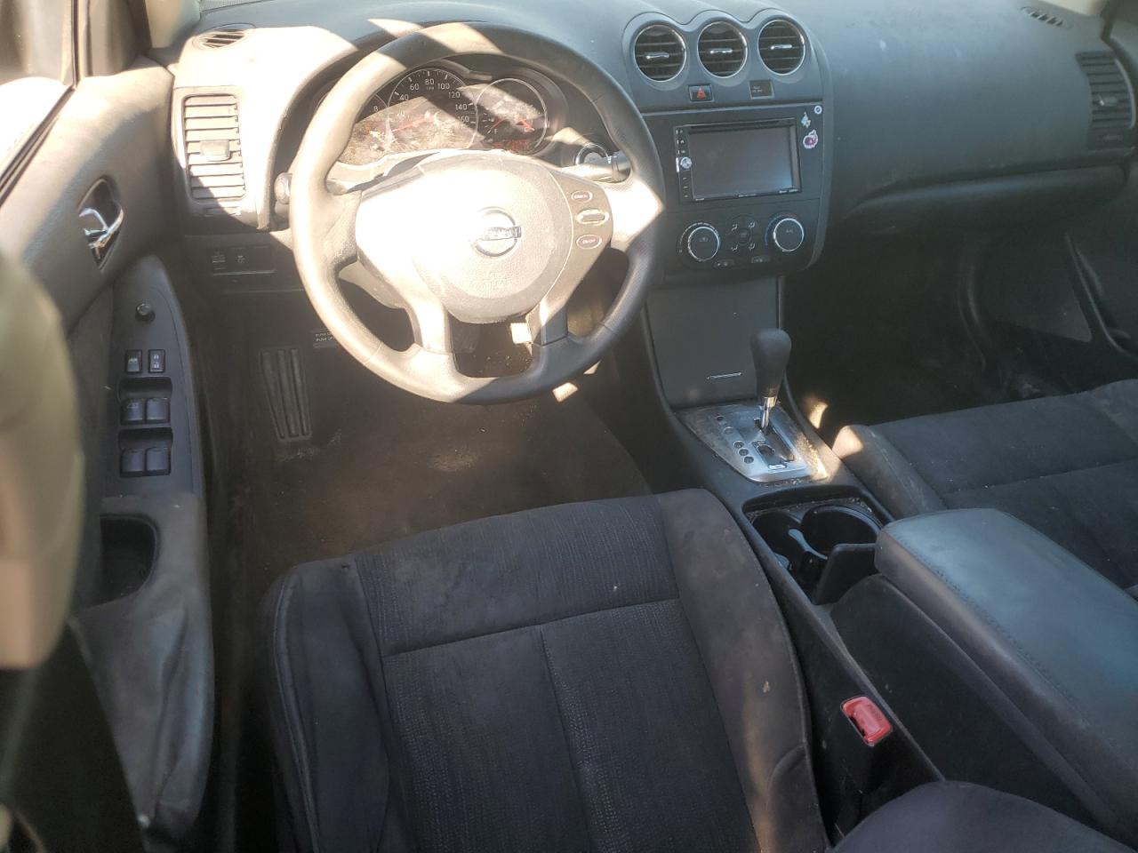 2011 Nissan Altima - Image 8