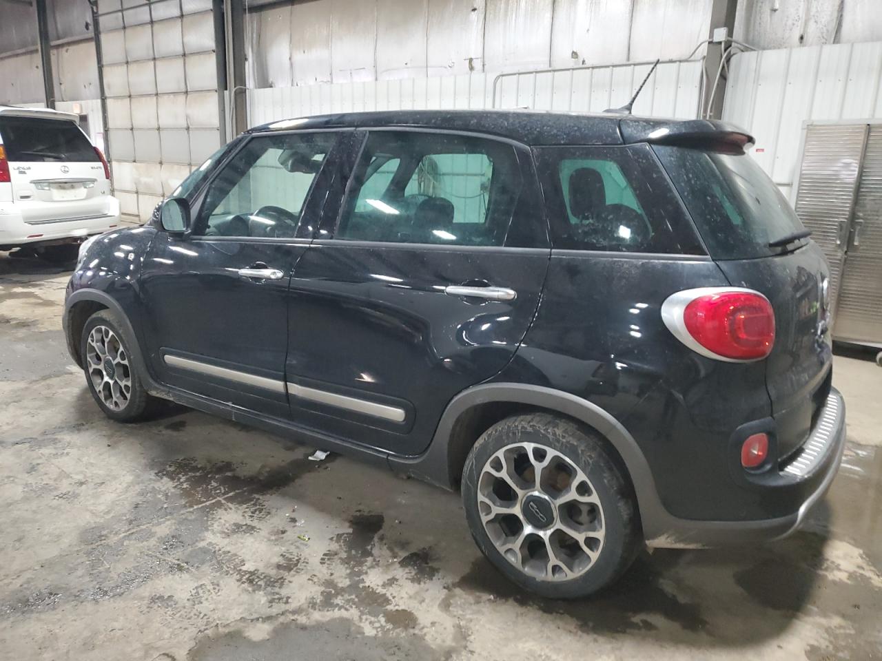 2014 Fiat 500 - Image 2