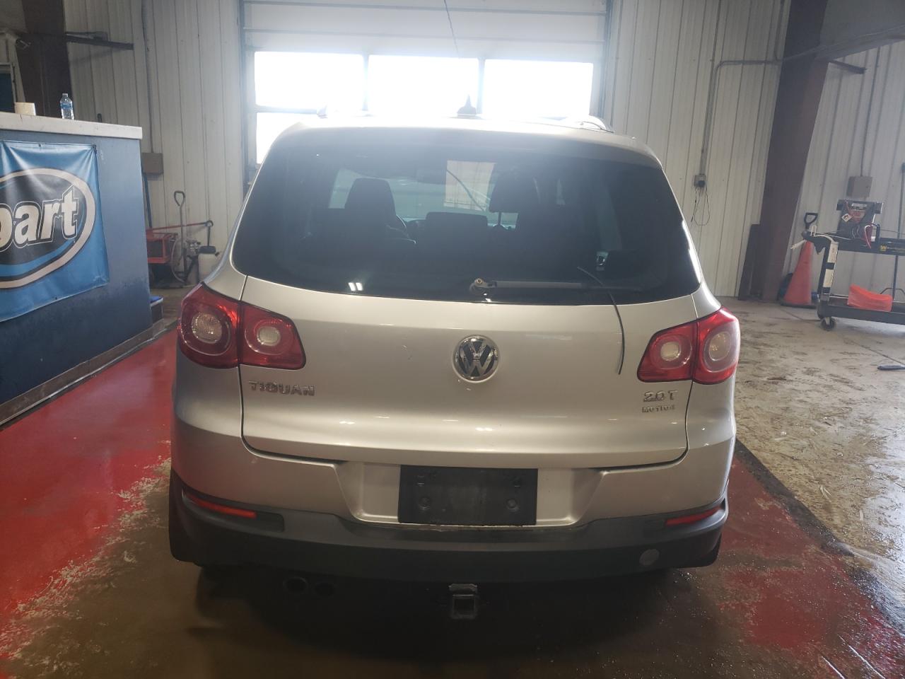 2009 Volkswagen Tiguan - Image 6