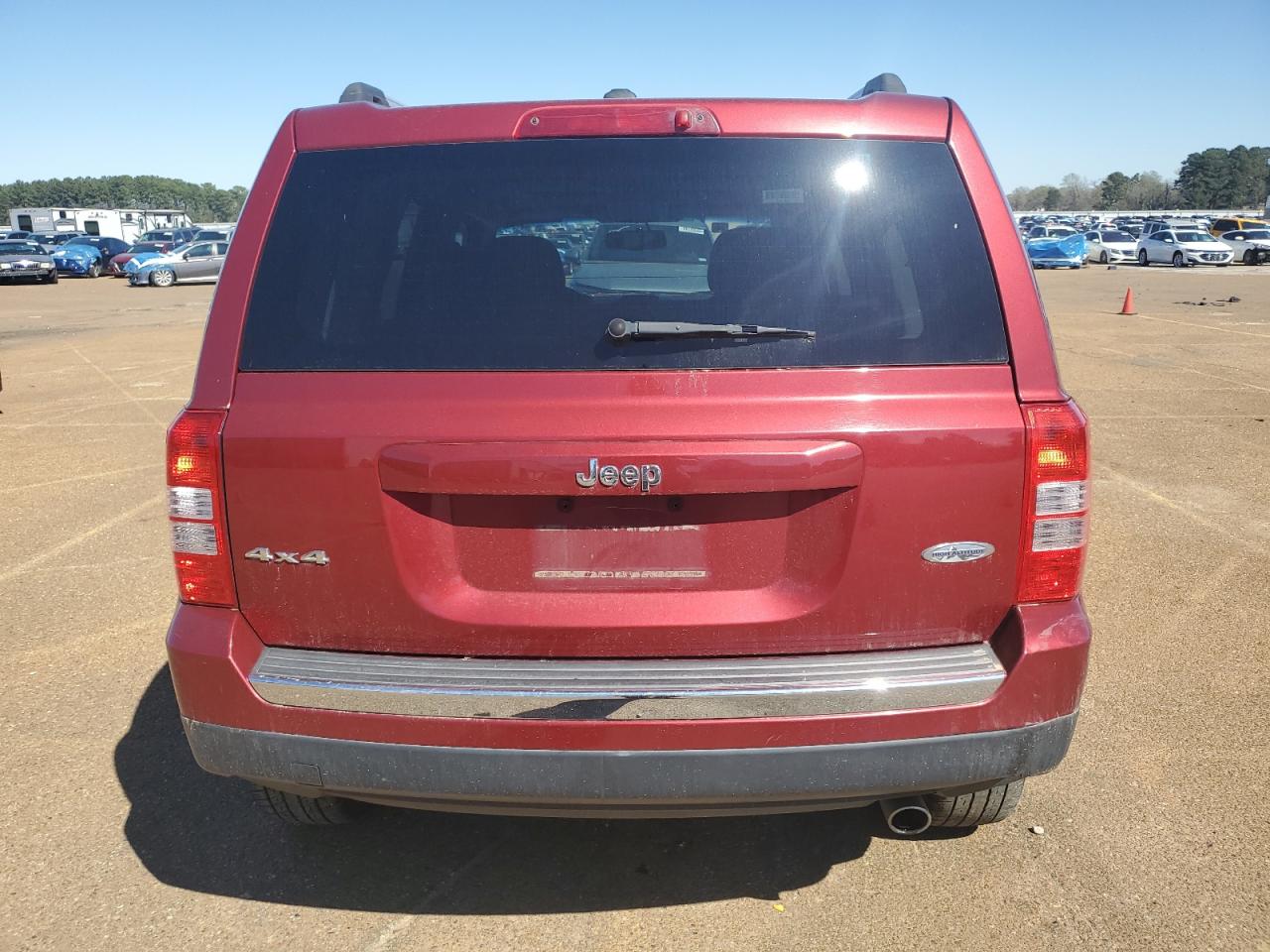 2016 Jeep Liberty (Patriot) - Image 6