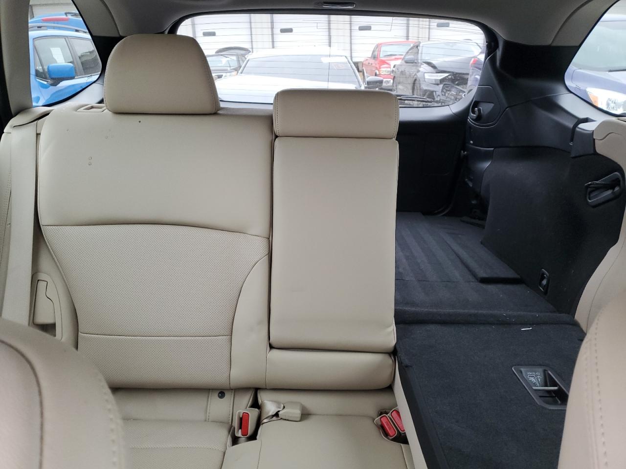 2018 Subaru Outback - Image 10