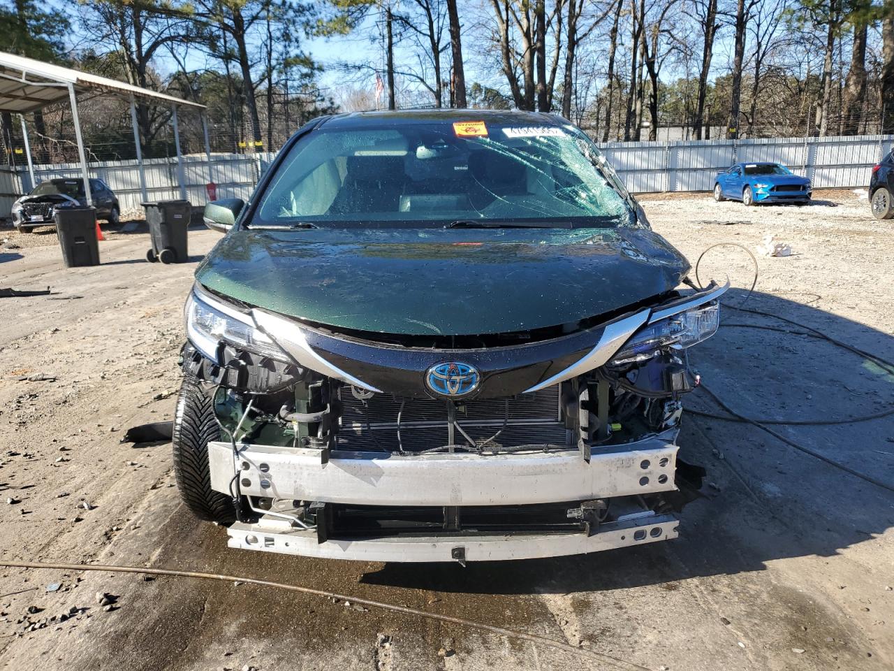 2022 Toyota Sienna - Image 5