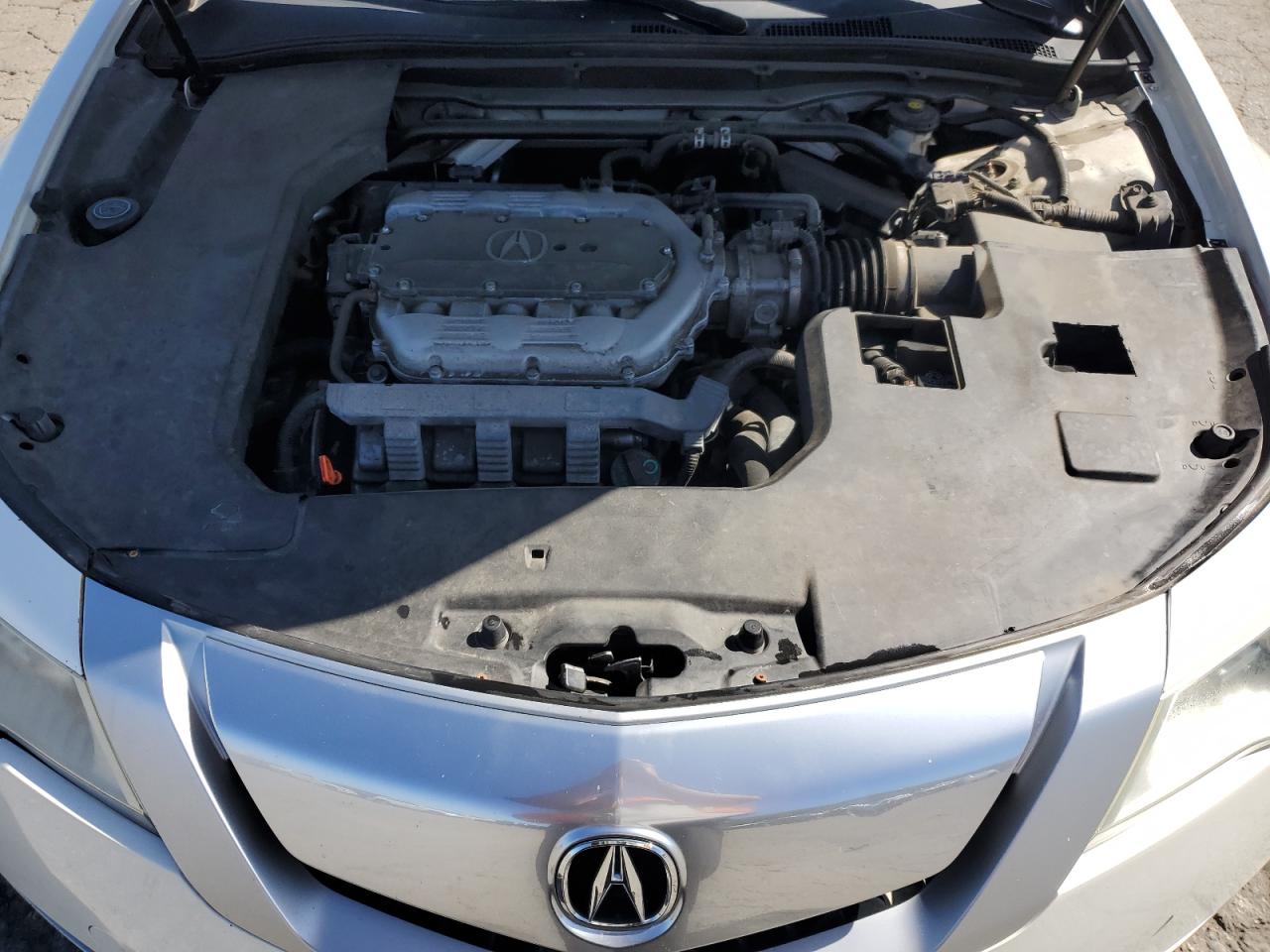 2010 Acura TL - Image 11