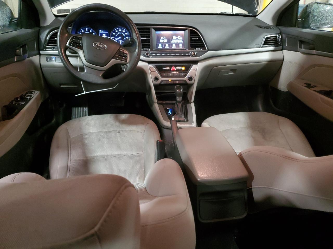 2018 Hyundai Elantra - Image 8