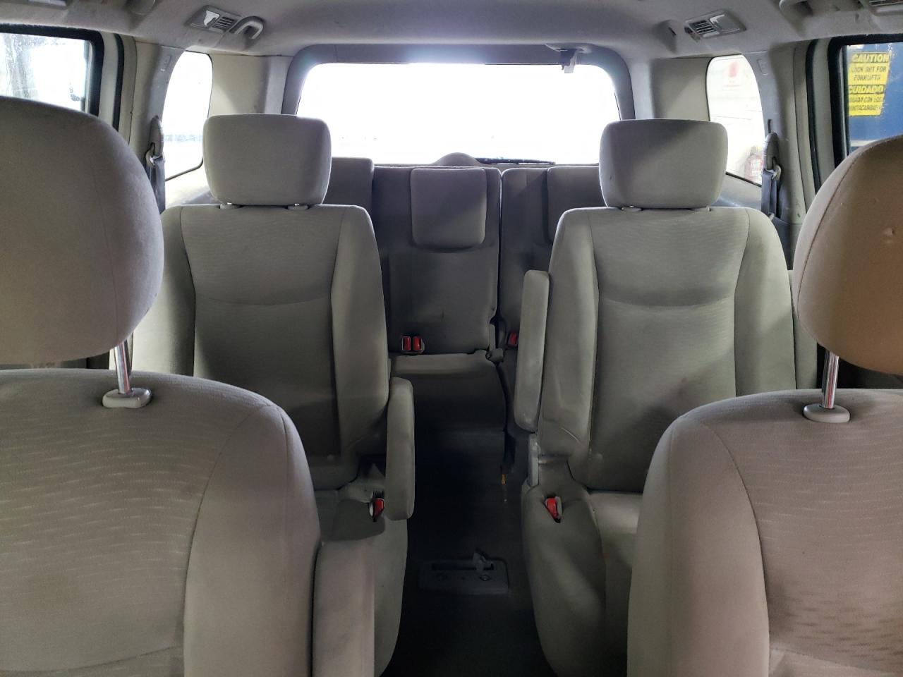 2013 Nissan Quest - Image 10