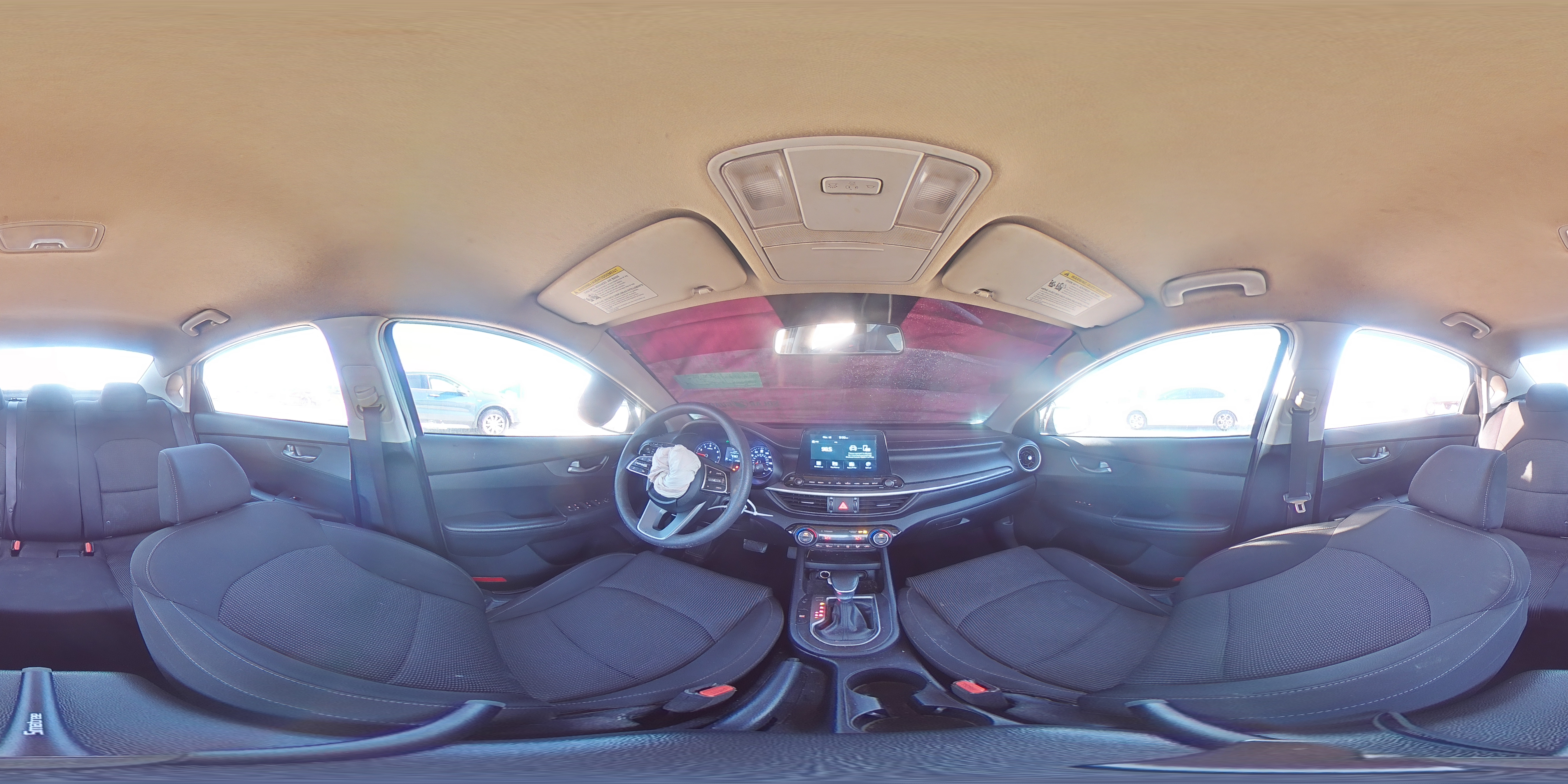 2019 Kia Forte - Image 13