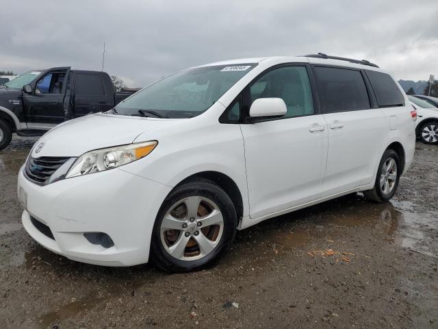 2012 Toyota Sienna Le