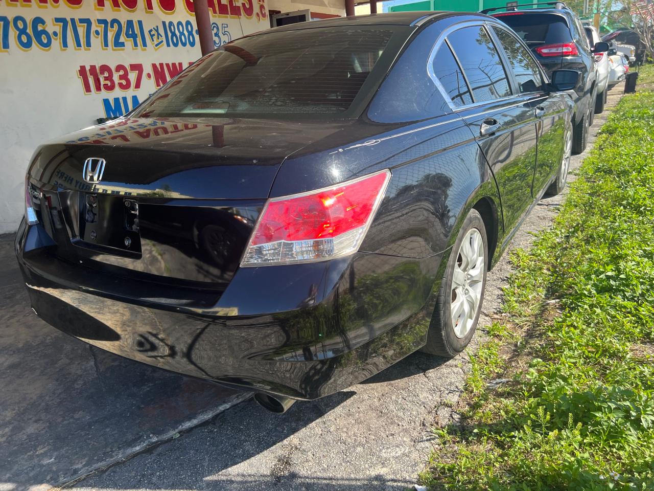 2010 Honda Accord - Image 3
