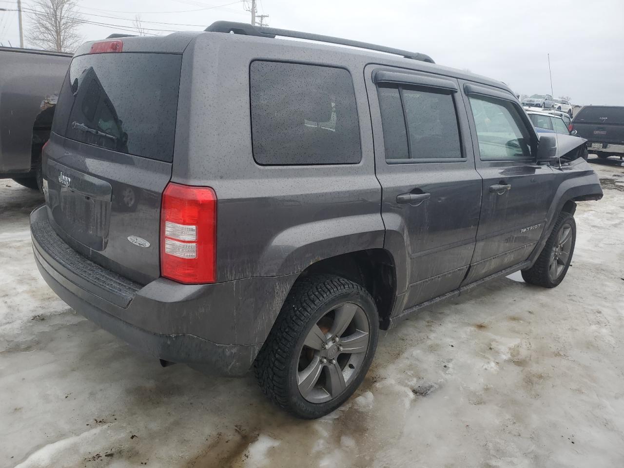 2015 Jeep Liberty (Patriot) - Image 3