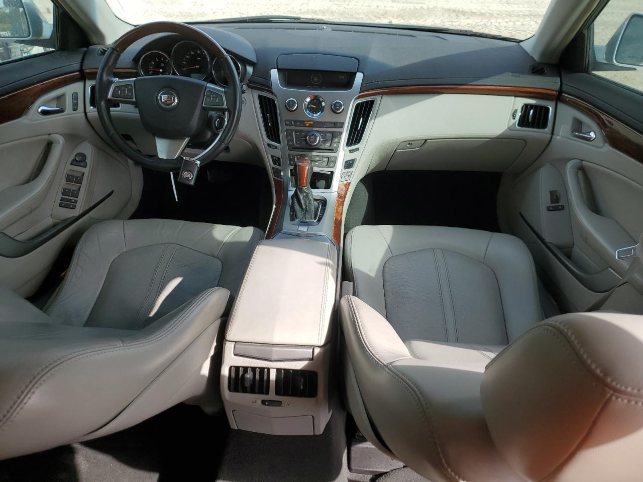 2010 Cadillac CTS - Image 8